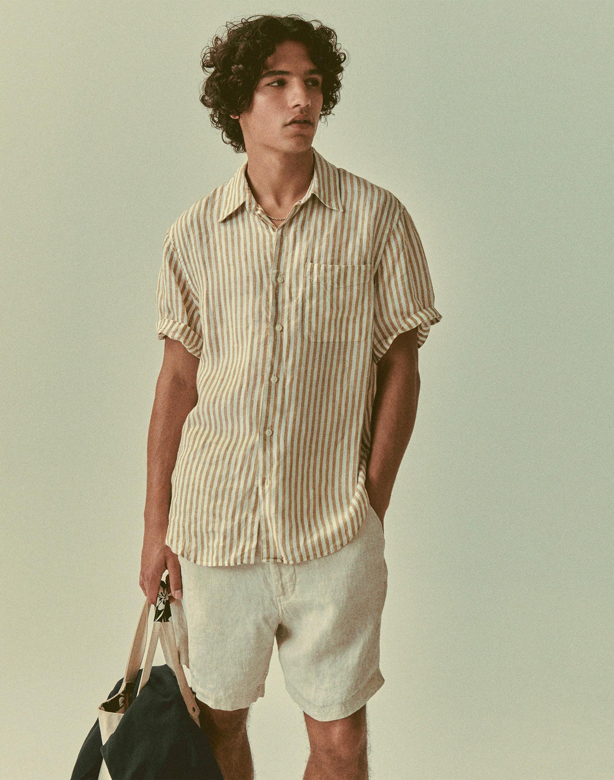 Madewell The Allday Short-Sleeve Shirt in Linen Golden Khaki