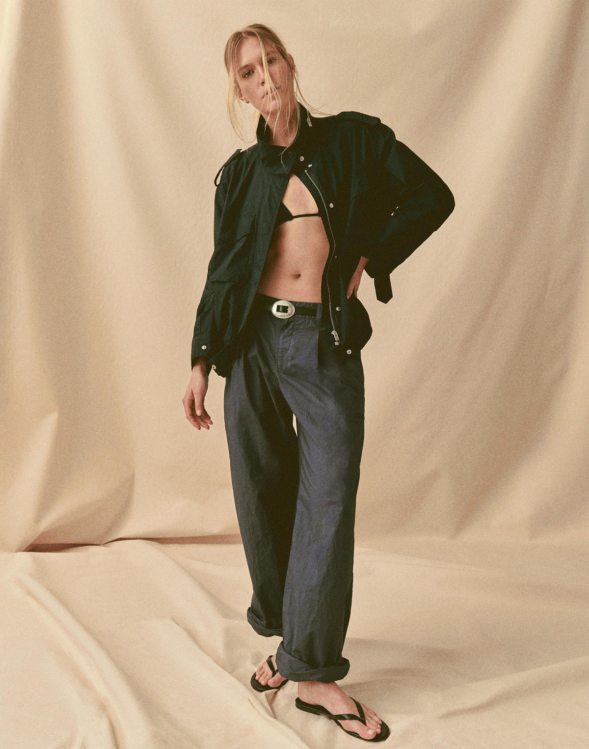 Madewell The Everyday Trouser in Poplin Petrol Navy