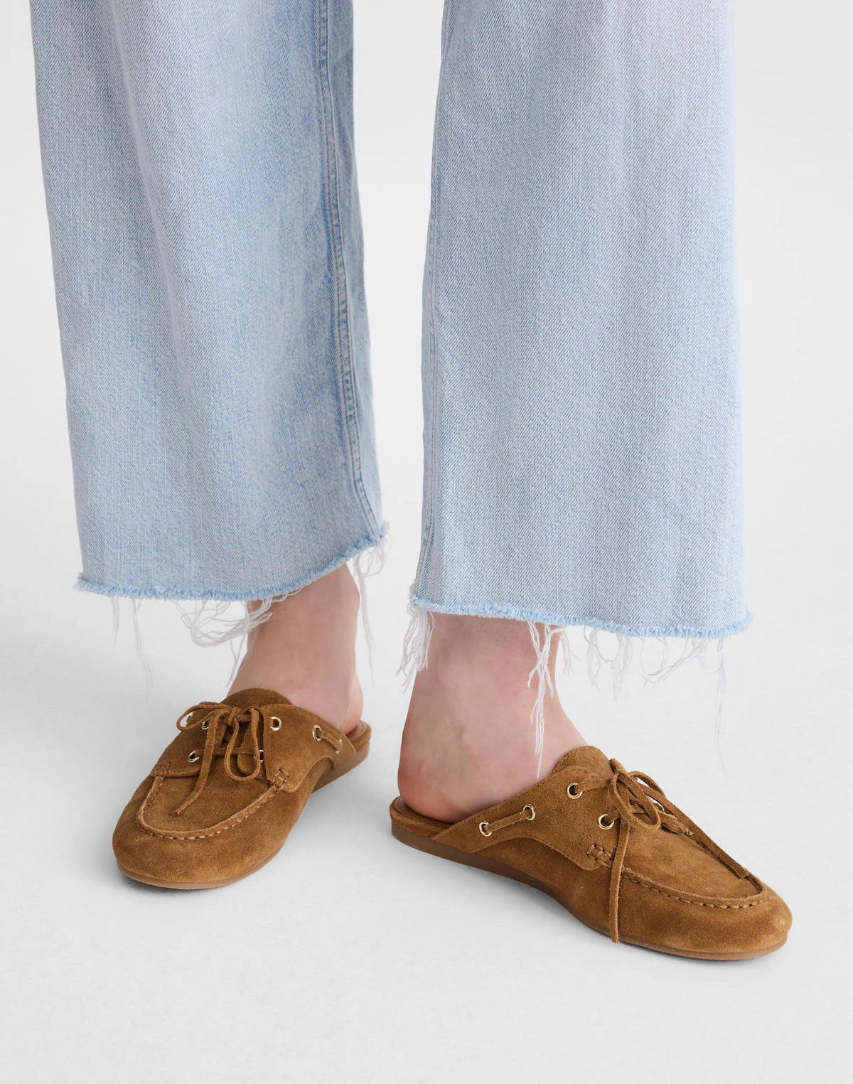 Madewell The Jamie Boat Mule in Suede Dried Acorn
