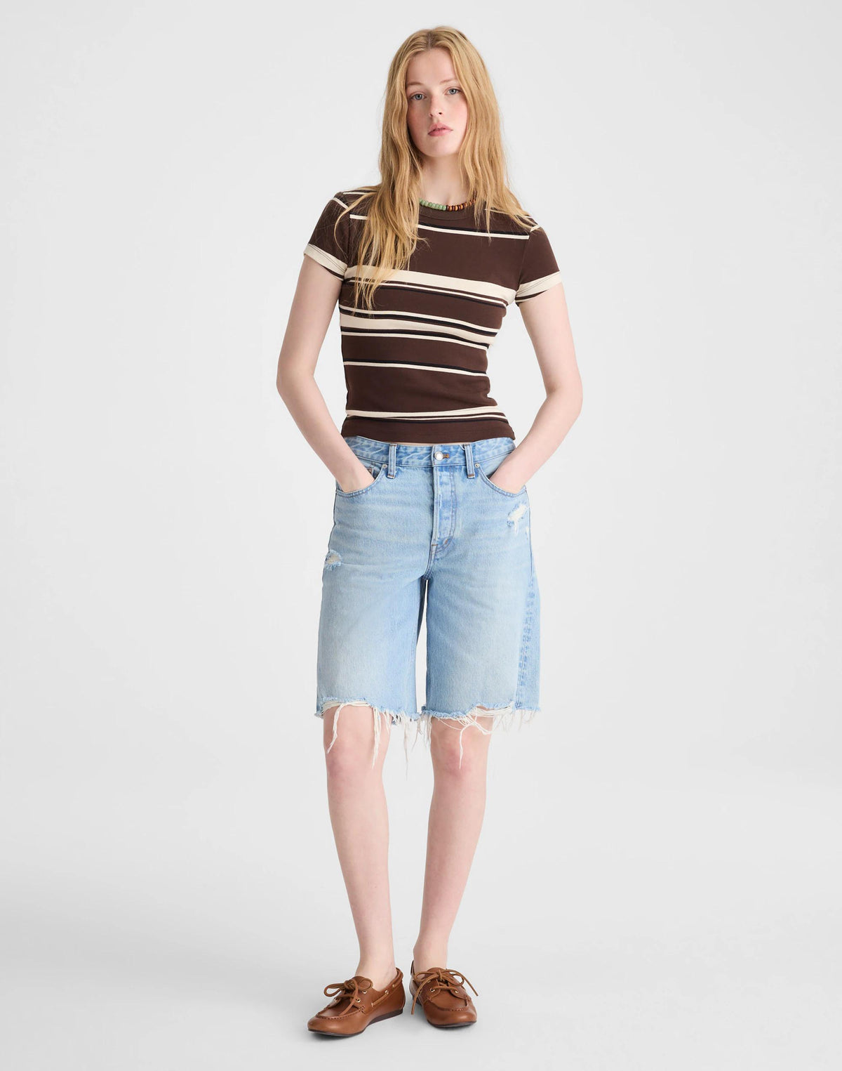 Madewell The '90s Crewneck Tee in Compact Cotton Dark Brown