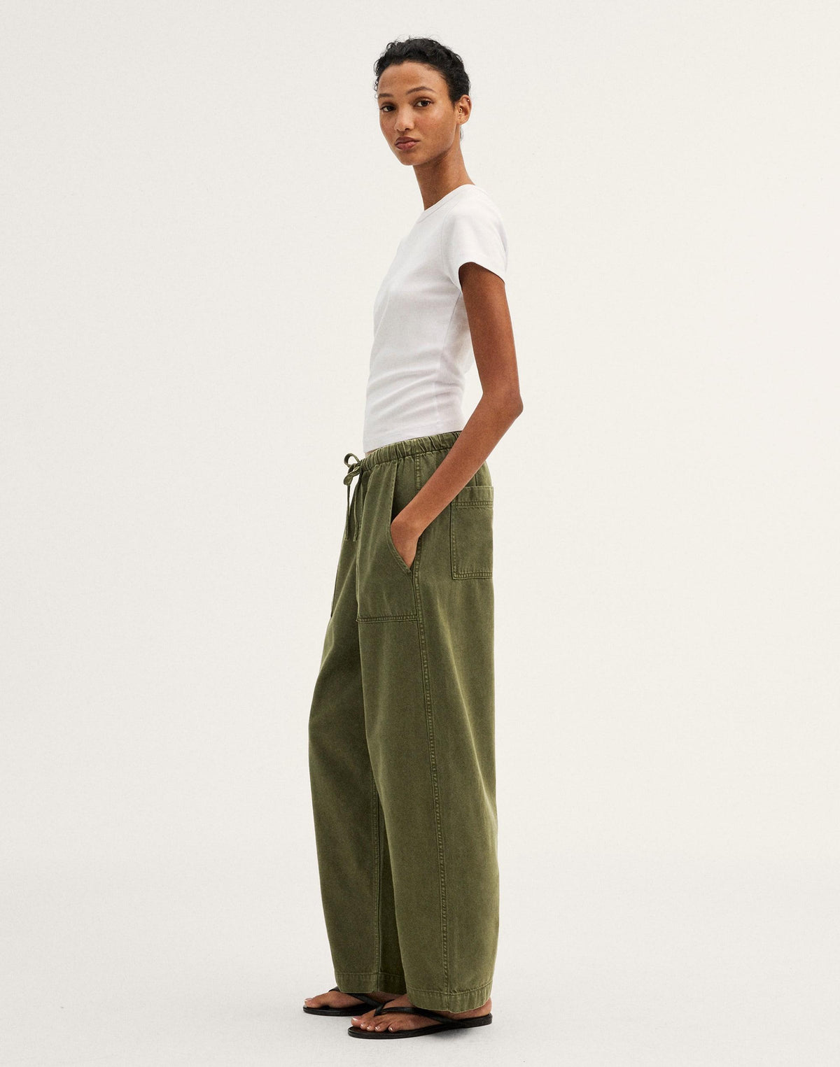 Madewell Pull-On Barrel-Leg Utility Pants in Airy Denim Faded Ivy