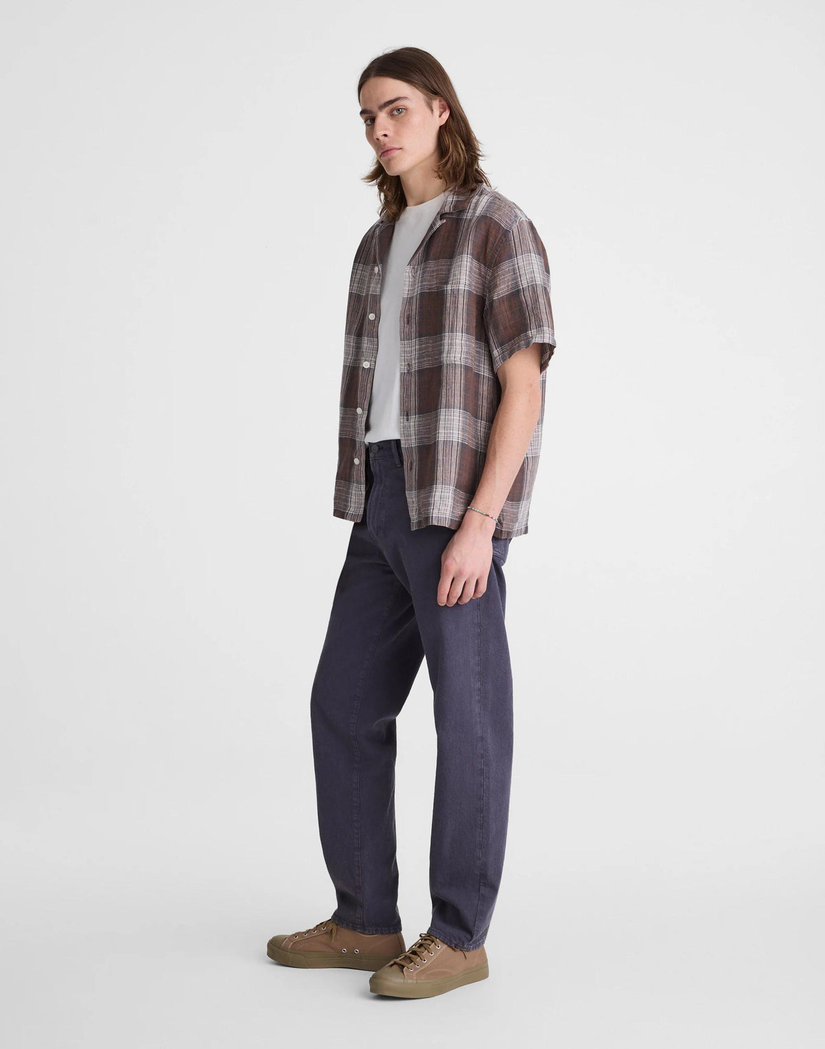 Madewell Relaxed Taper Jeans in Summerweight Denim Industrial Blue
