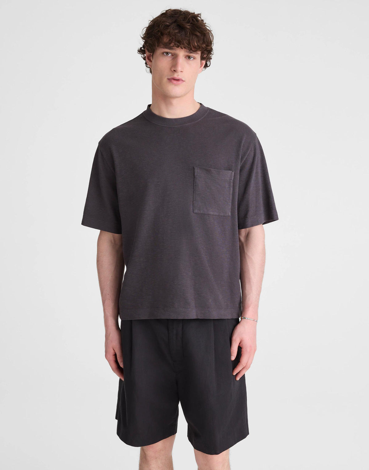 Madewell Double-Pleated Shorts in Meridian Linen Blend Black