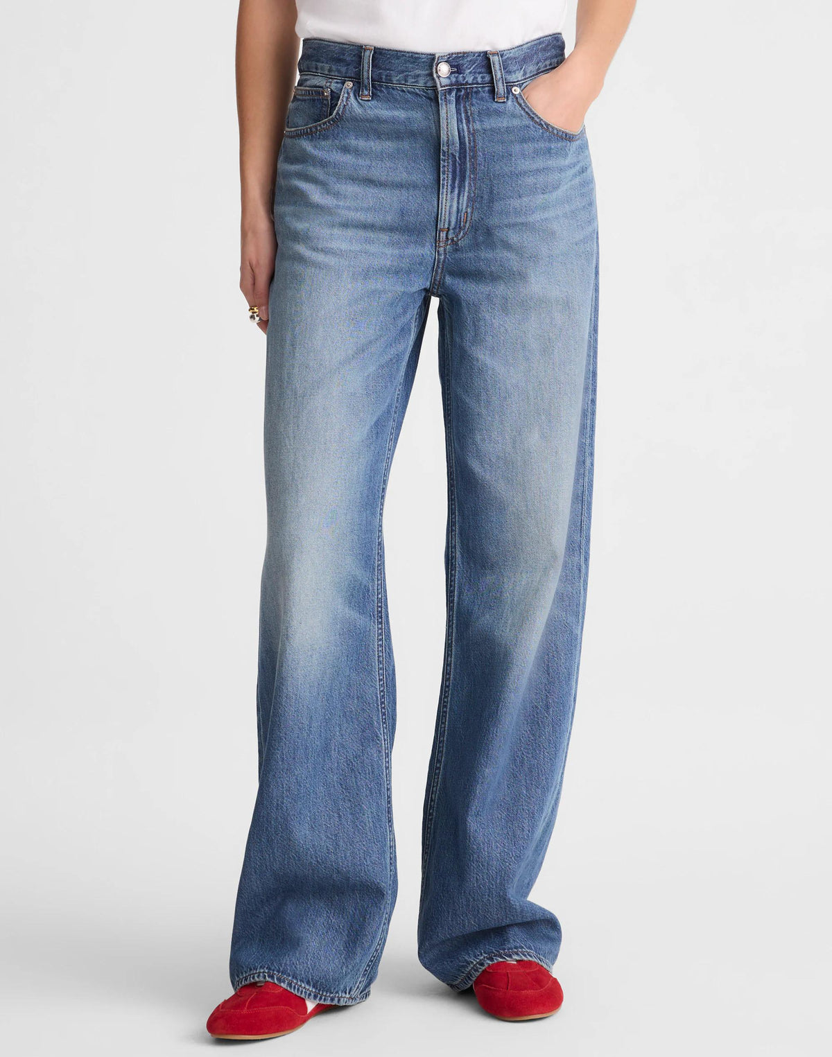 Madewell The Low-Slung Baggy Jean in Airy Denim Pickett Wash