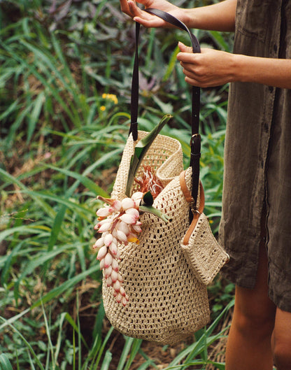 Madewell Handwoven Straw Bucket Bag Dark Carob Multi