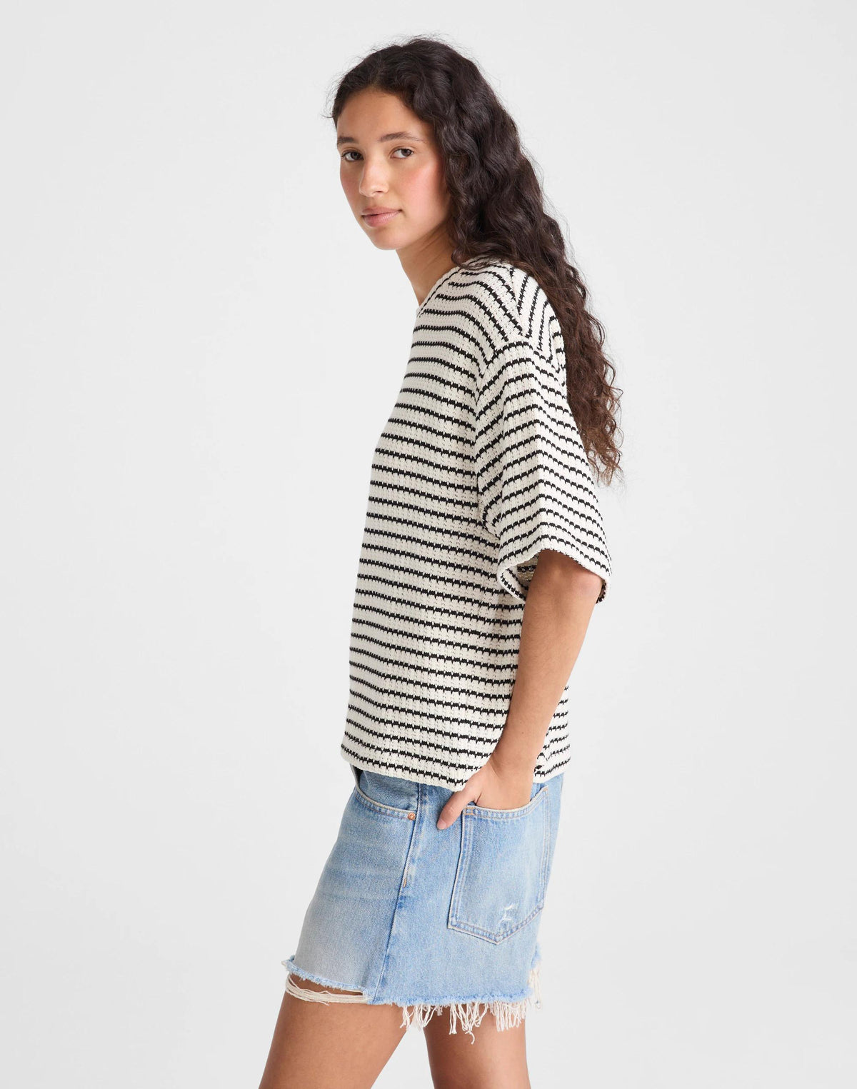 Madewell The Boxy Crop Tee in Allday Jersey Ivory And Black Tuck Stitch