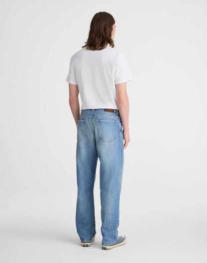 Madewell The 1991 Loose Straight Jean in Summerweight Denim Ledgewood Wash