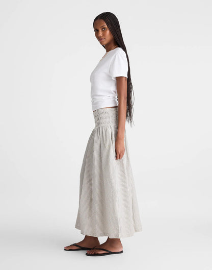 Madewell Sophia Midi Skirt in Seersucker Black Vintage Ivory Yarndye