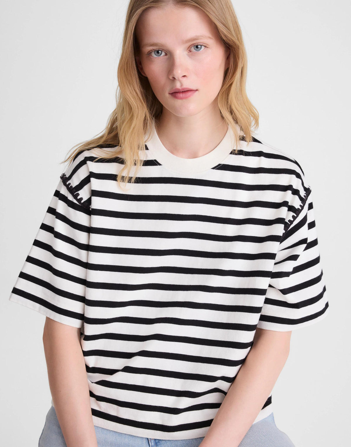 Madewell The Boxy Crop Tee in Allday Jersey Black To White Stripe