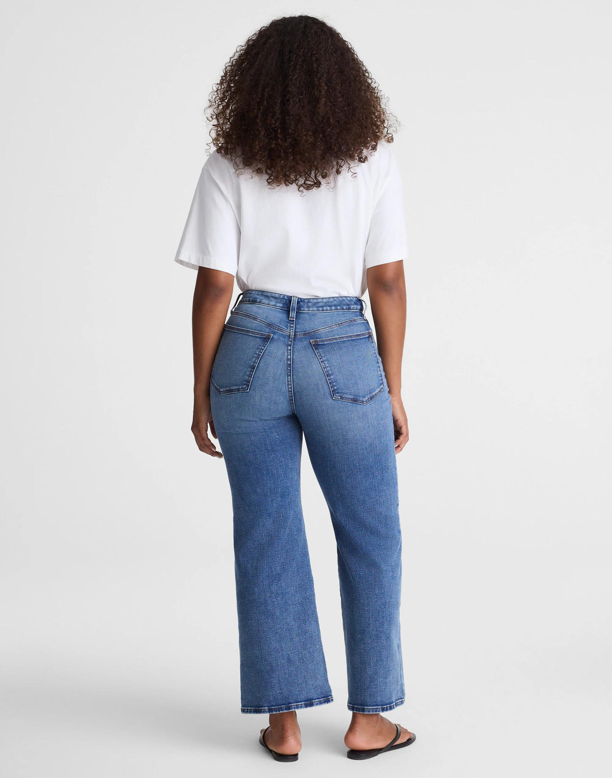 Madewell The Curvy Wide-Leg Crop Jean in Super Stretch Denim Oneida Wash
