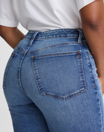 Madewell The Curvy Wide-Leg Crop Jean in Super Stretch Denim Oneida Wash