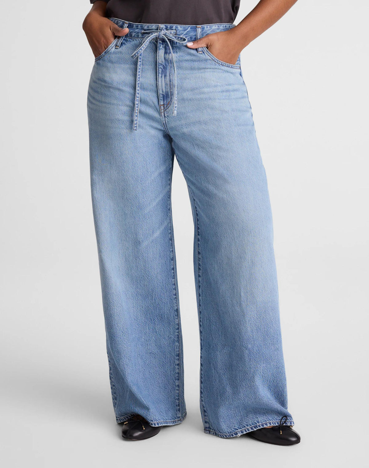 Madewell The Curvy Ultimate Wide-Leg Jean in Airy Denim Raebrook Wash