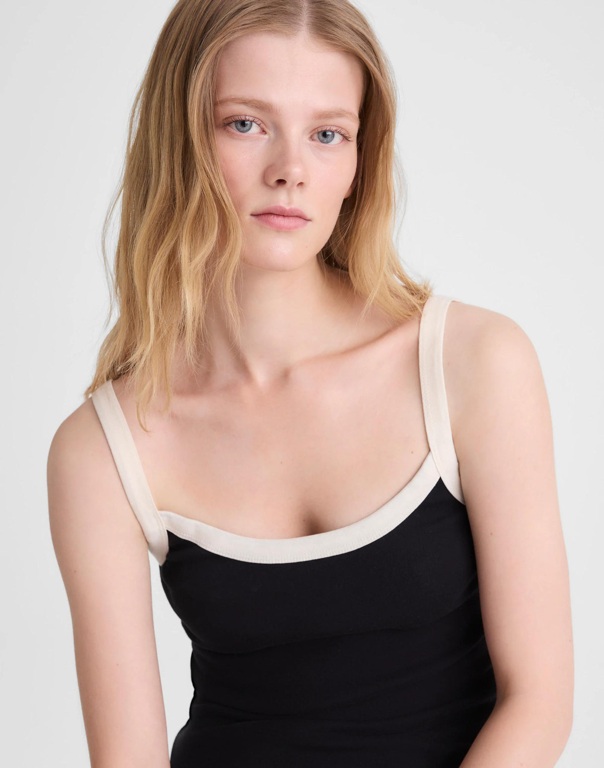 Madewell The '90s Cami in Compact Cotton Colorblock Black Ivory