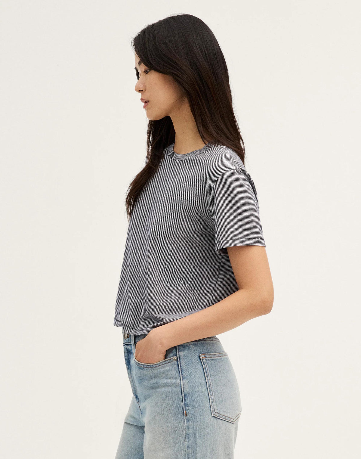 Madewell The Easy Crop Crewneck Tee in Soft Slub Midnight Navy