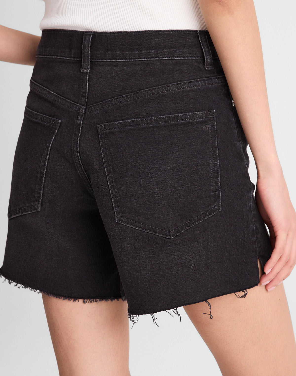 Madewell The Perfect Vintage Mid-Length Jean Short Catalani Wash