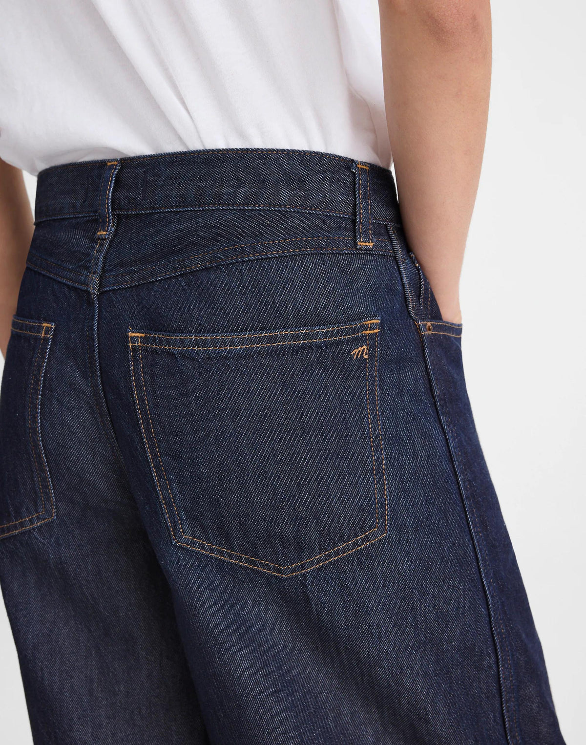 Madewell The V-Waist Bermuda Short in Airy Denim Rinse Wash