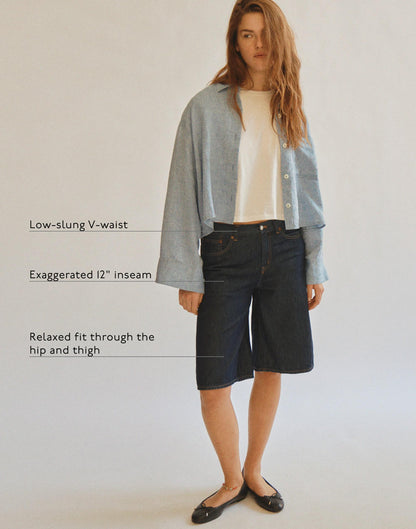 Madewell The V-Waist Bermuda Short in Airy Denim Rinse Wash