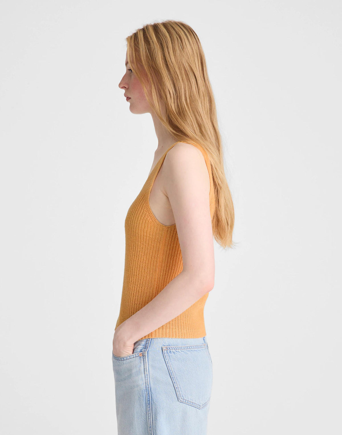 Madewell V-Neck Tank in 100% Linen Apricot Blush
