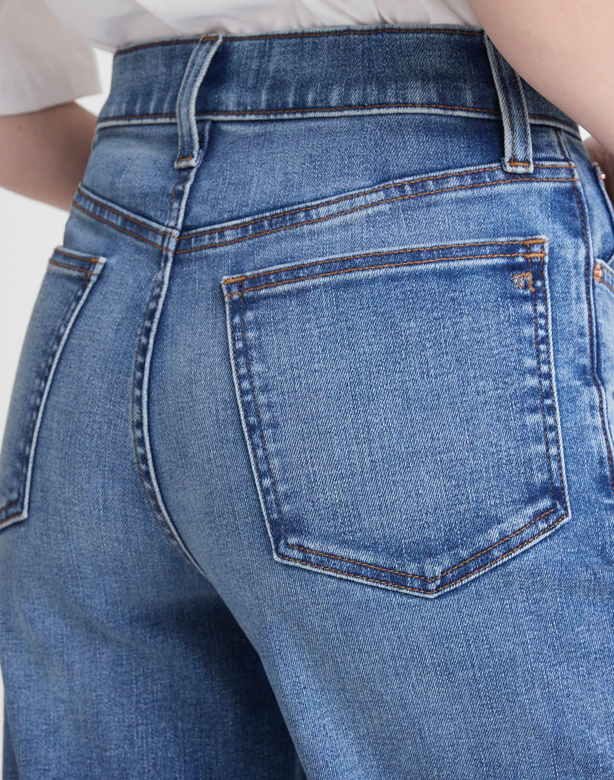 Madewell The Wide-Leg Crop Jean in Super Stretch Denim Oneida Wash