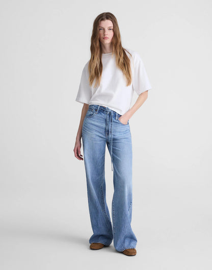Madewell The Ultimate Wide-Leg Jean in Airy Denim Raebrook Wash