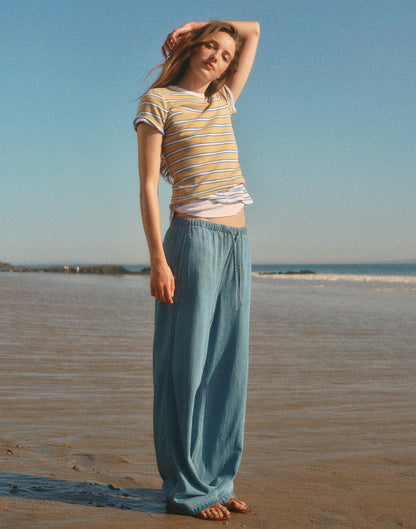 Madewell Pull-On Jeans in Airy Denim Lido Wash