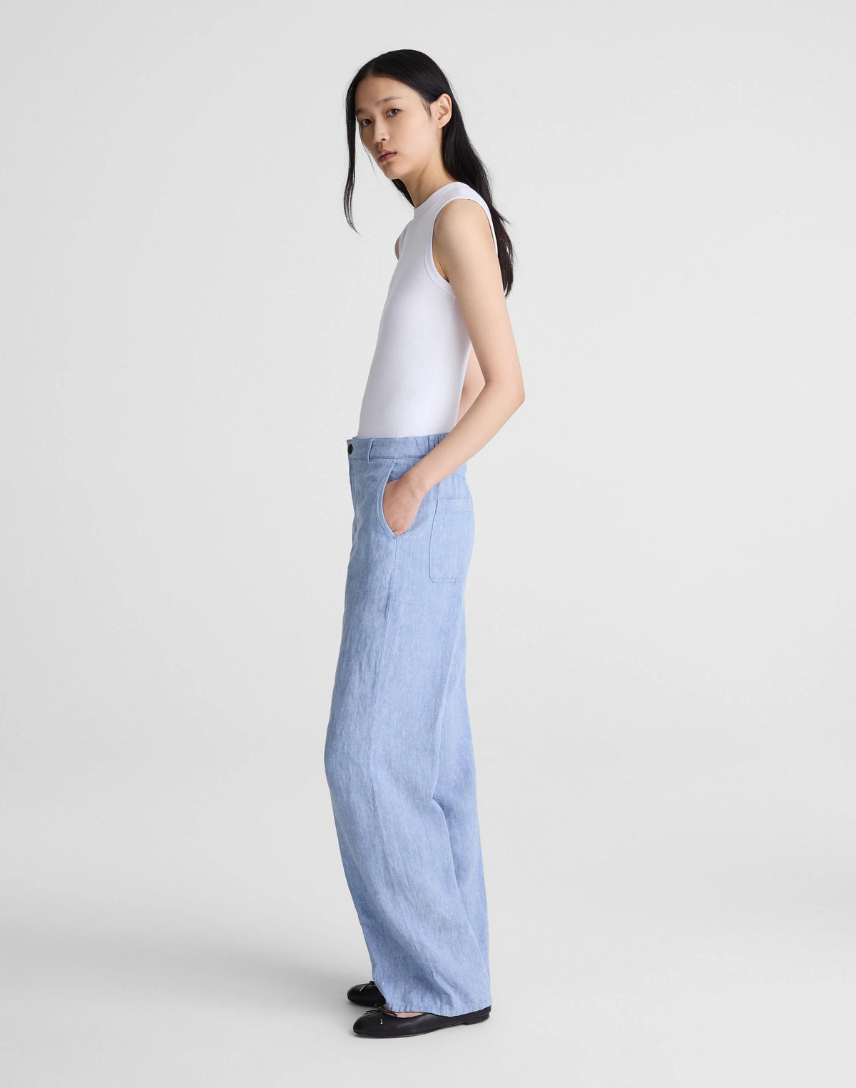Madewell The Zoe Relaxed Straight Pant in 100% Linen Sunfaded Blue