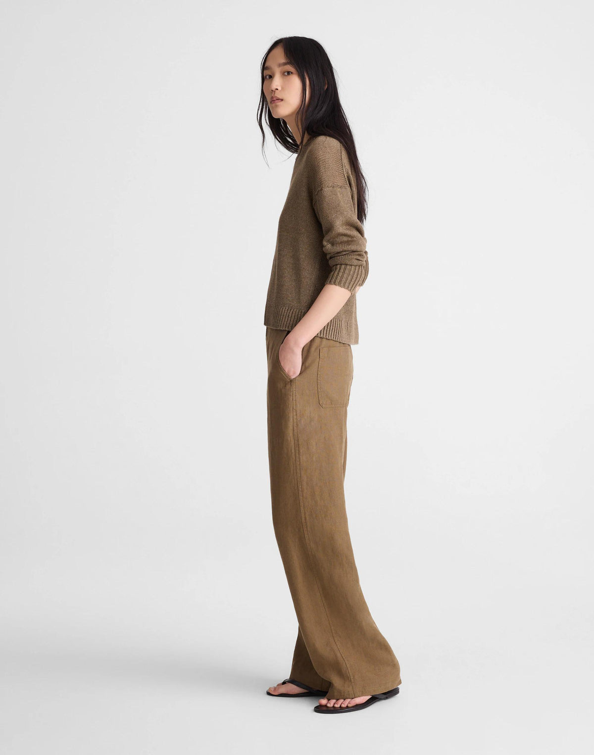 Madewell The Zoe Relaxed Straight Pant in 100% Linen Safari Khaki