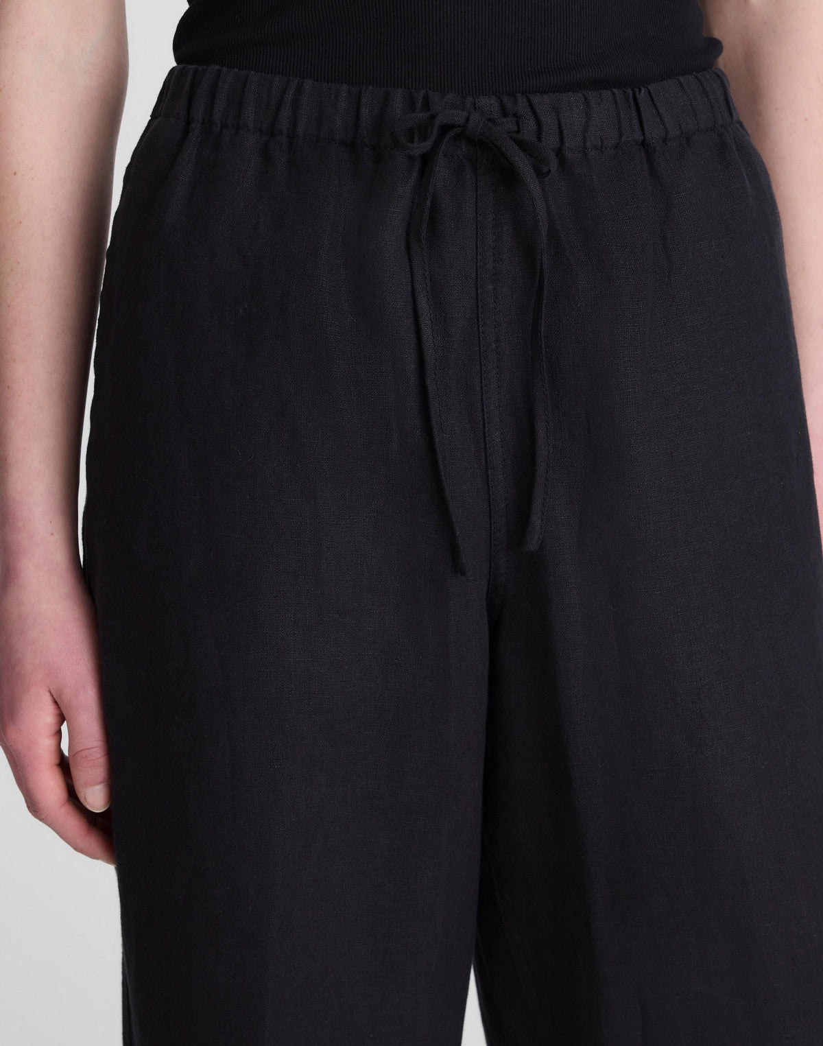 Madewell Pull-On Pants in 100% Linen Jet Black