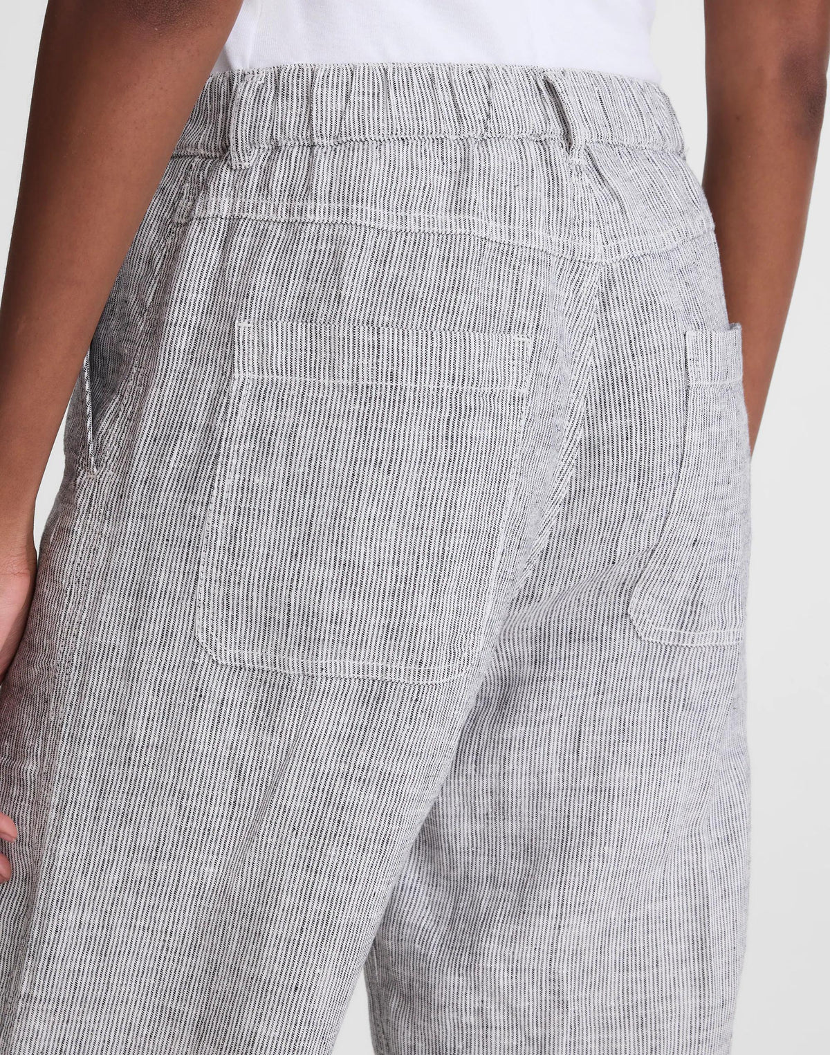Madewell The Zoe Relaxed Straight Pant in 100% Linen Black White Mini Stripe