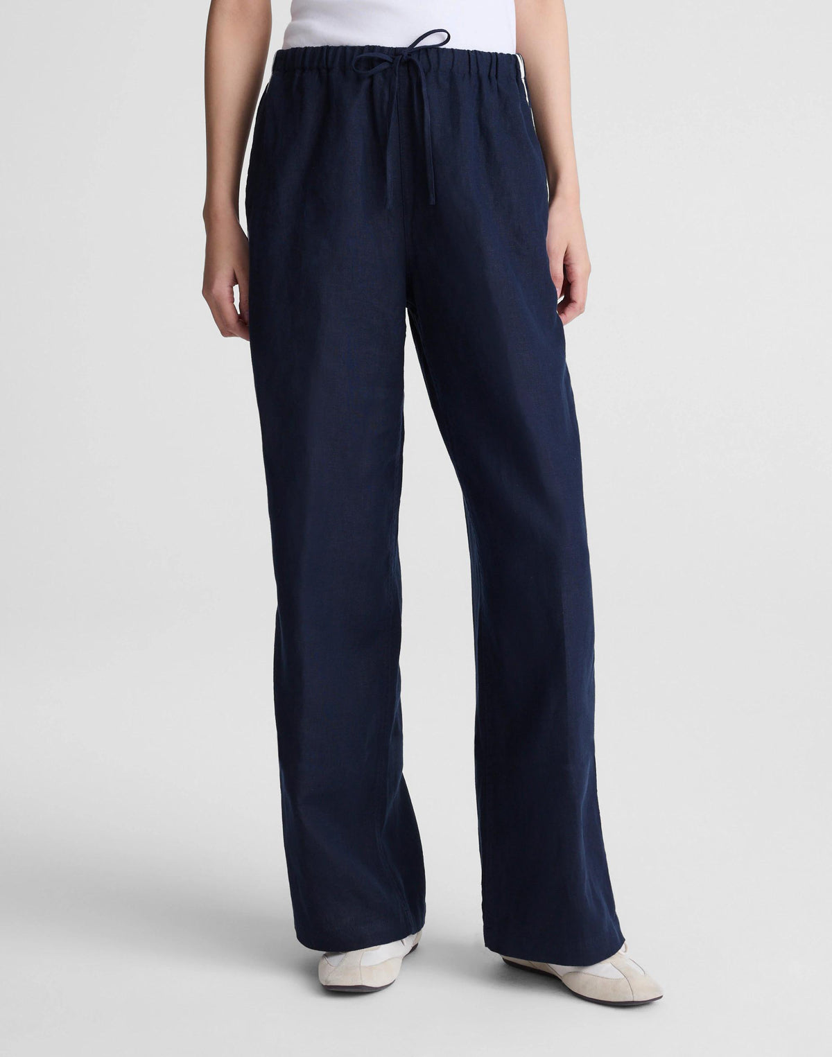 Madewell Pull-On Pants in 100% Linen Classic Navy