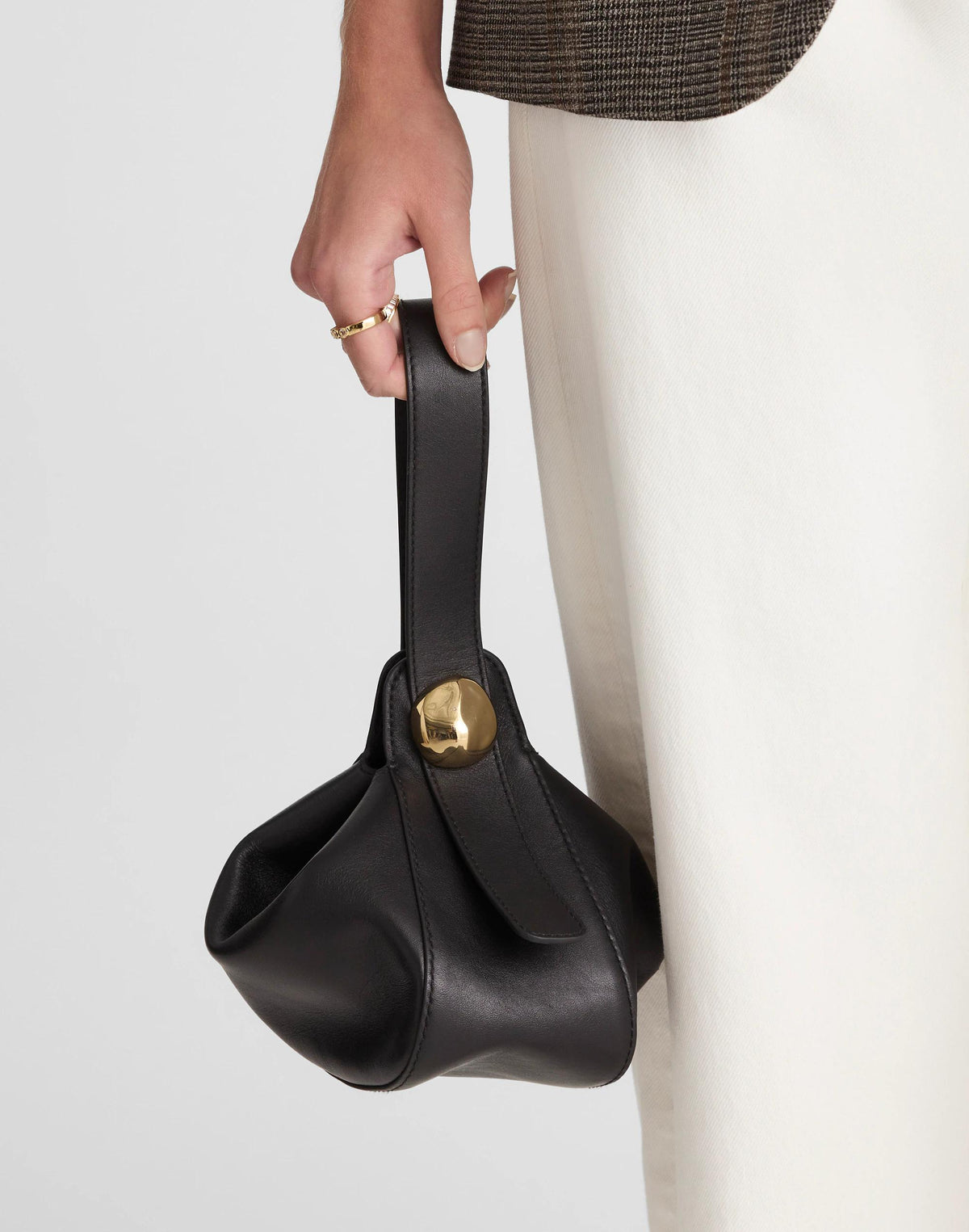 Madewell The Sculpted Metal Wristlet Bag Vintage Muslin