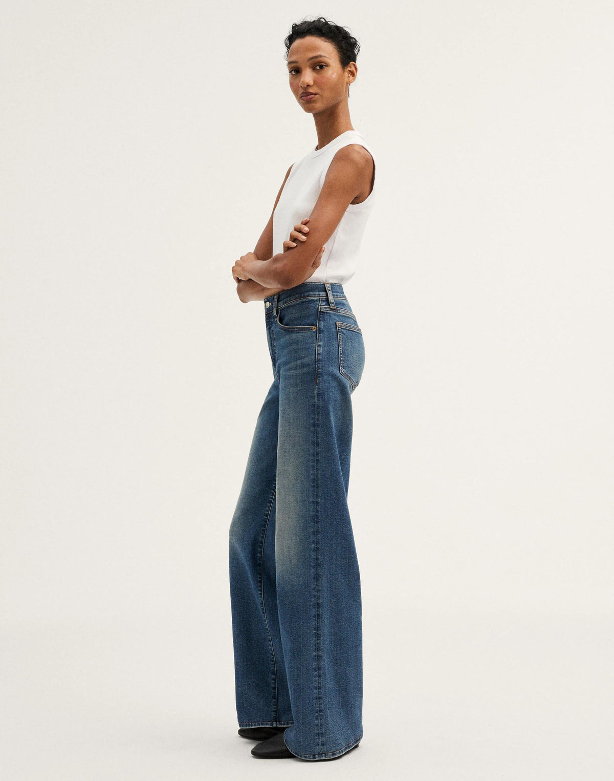 Madewell The Wide-Leg Jean in Super Stretch Denim Sunnyside Wash