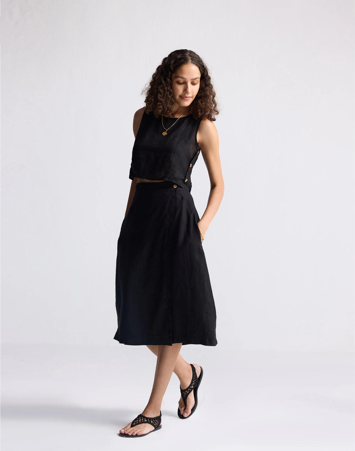 Madewell Reistor® Overlap Midi Skirt in 100% Black Hemp Black
