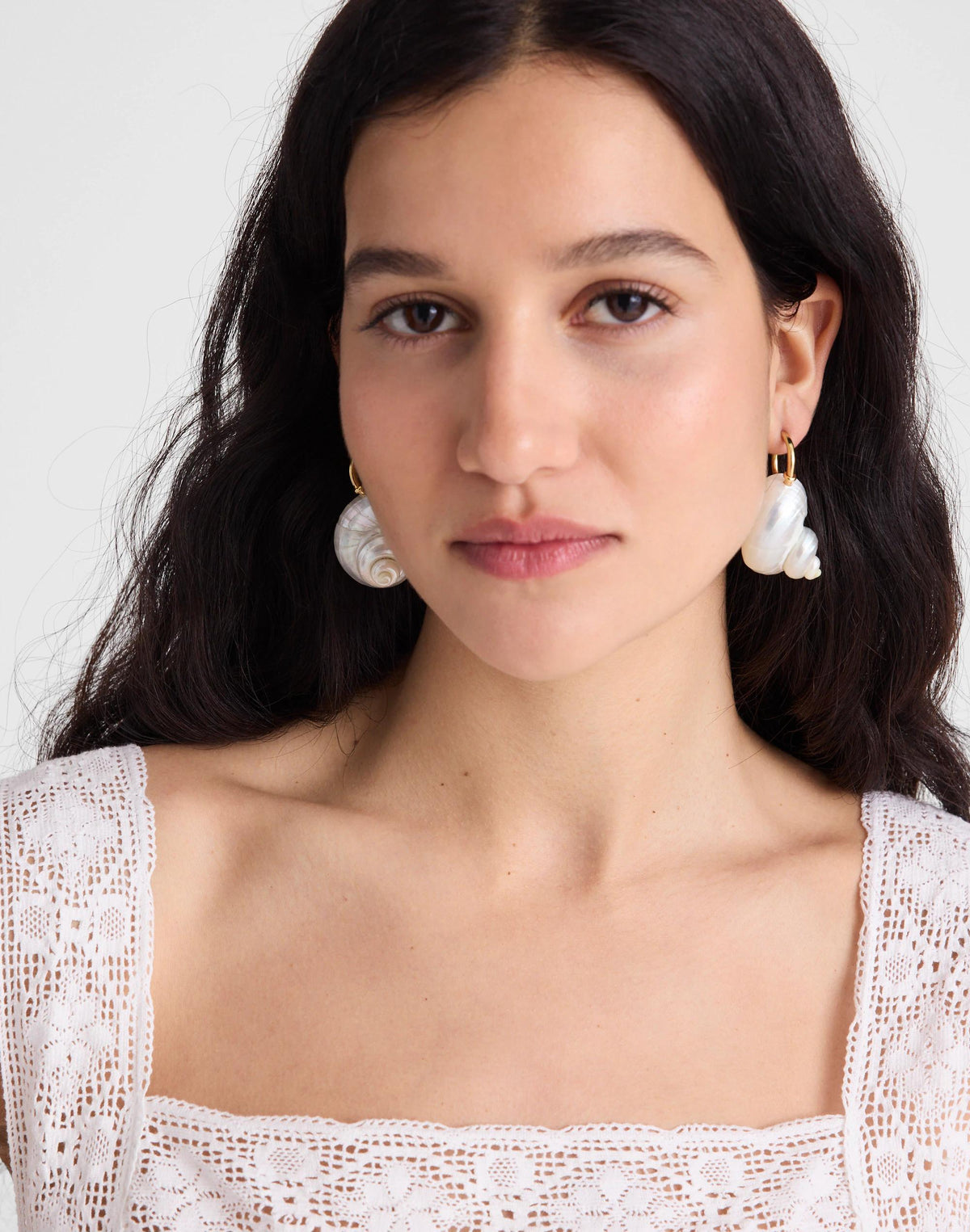 Madewell Shell Statement Hoop Earrings Antique Gold