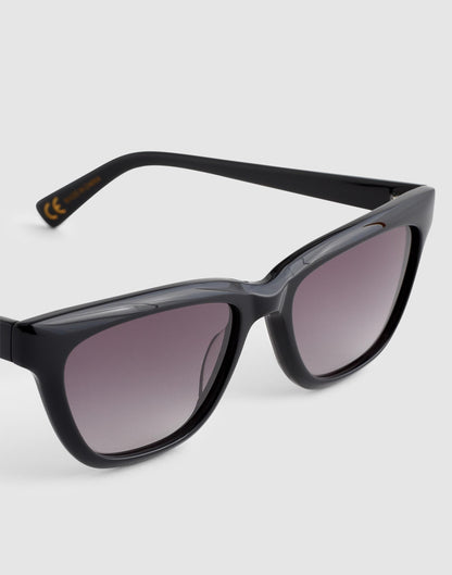 Madewell The Delia Angular Sunglasses True Black