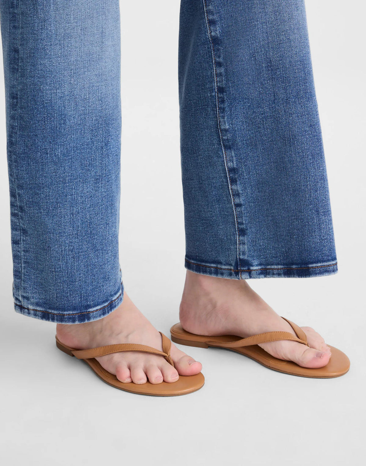 Madewell The Iggy Thong Sandal Golden Tan