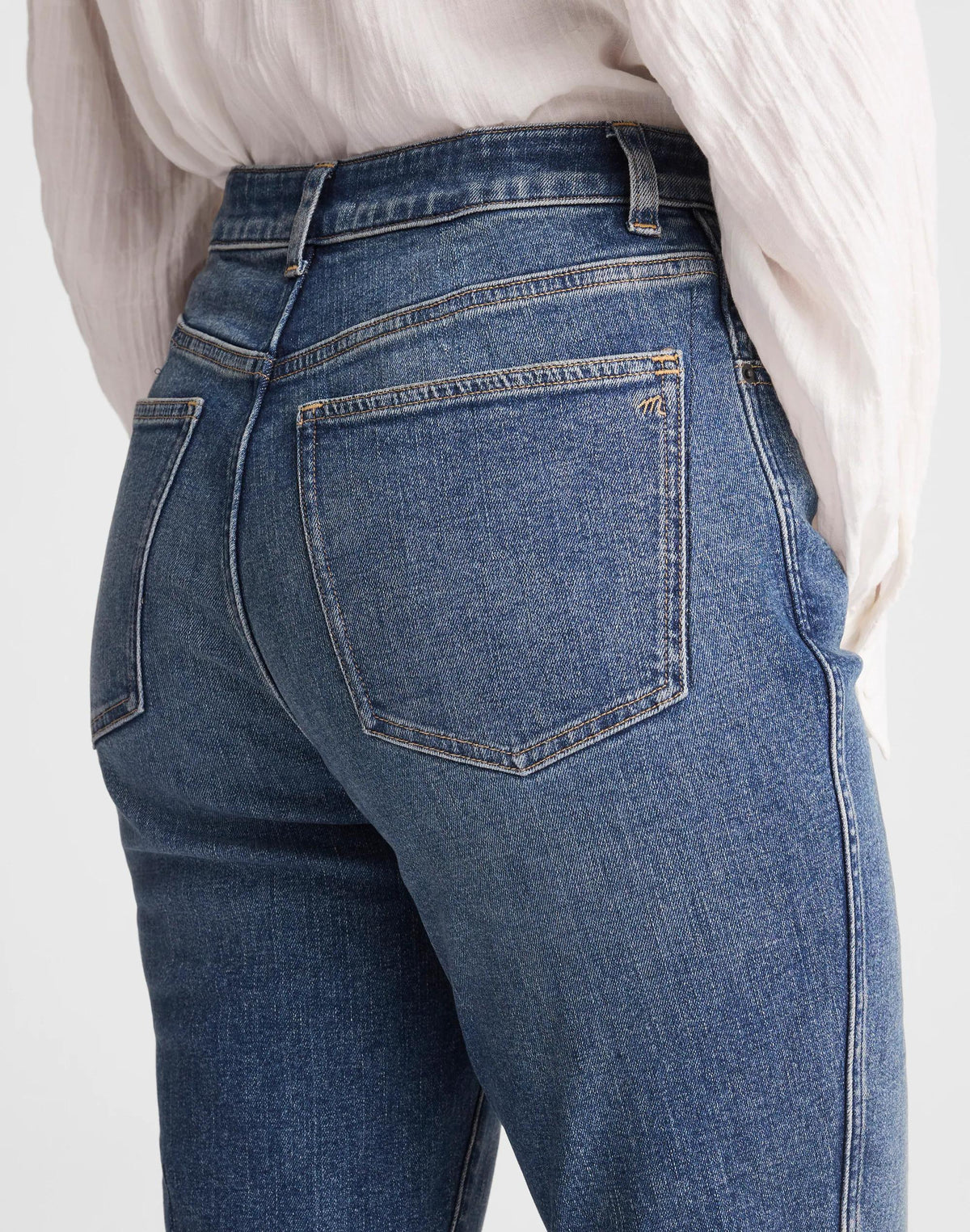 Madewell The Curvy Pencil Jean in Super Stretch Denim Concho Wash