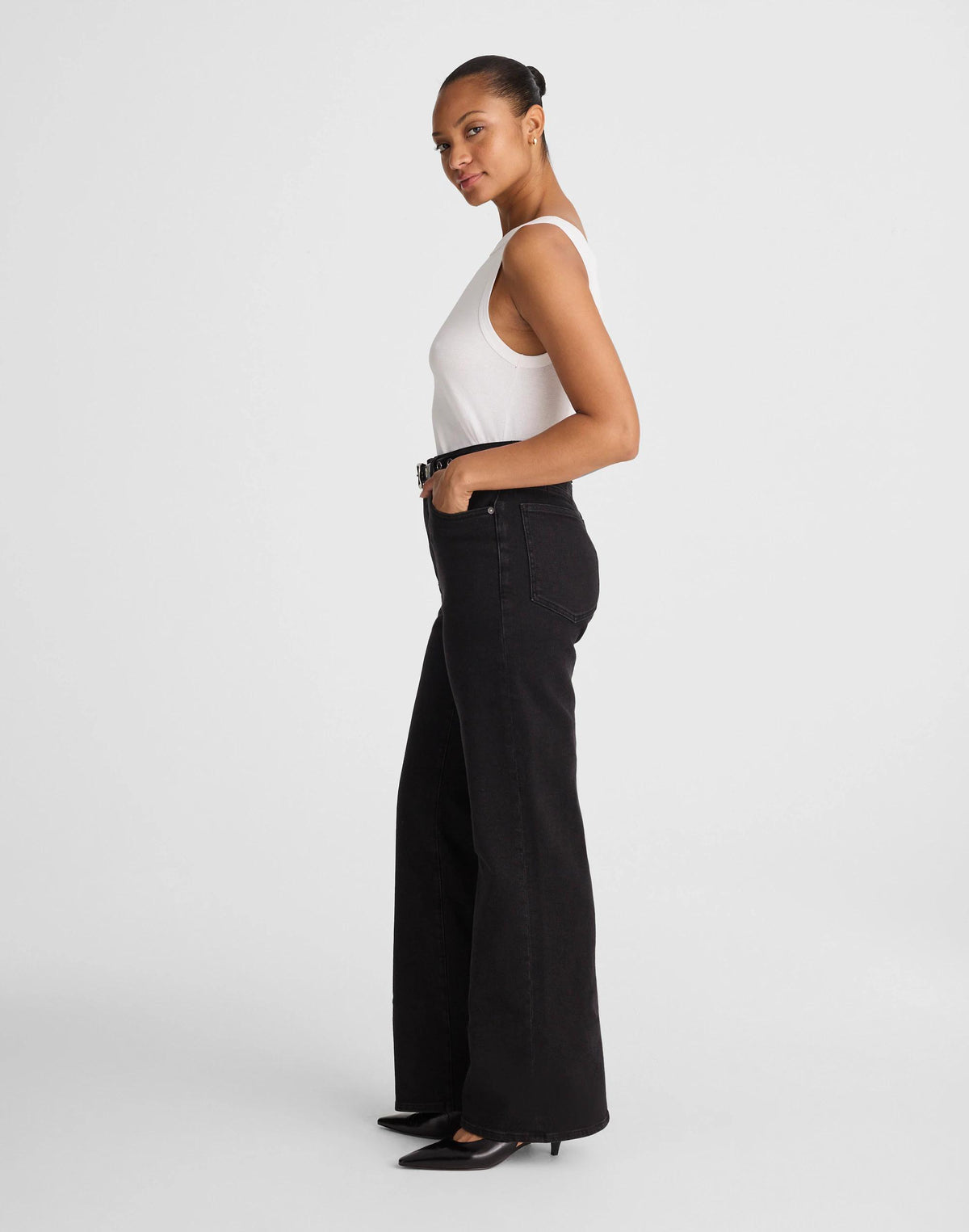 Madewell The Curvy Wide-Leg Jean in Super Stretch Denim Black Frost