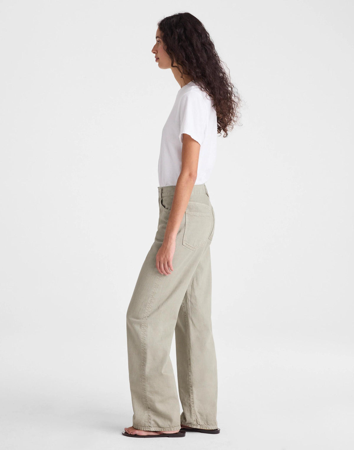 Madewell The Short Perfect Vintage Wide-Leg Jean in Airy Denim Chateau Olive