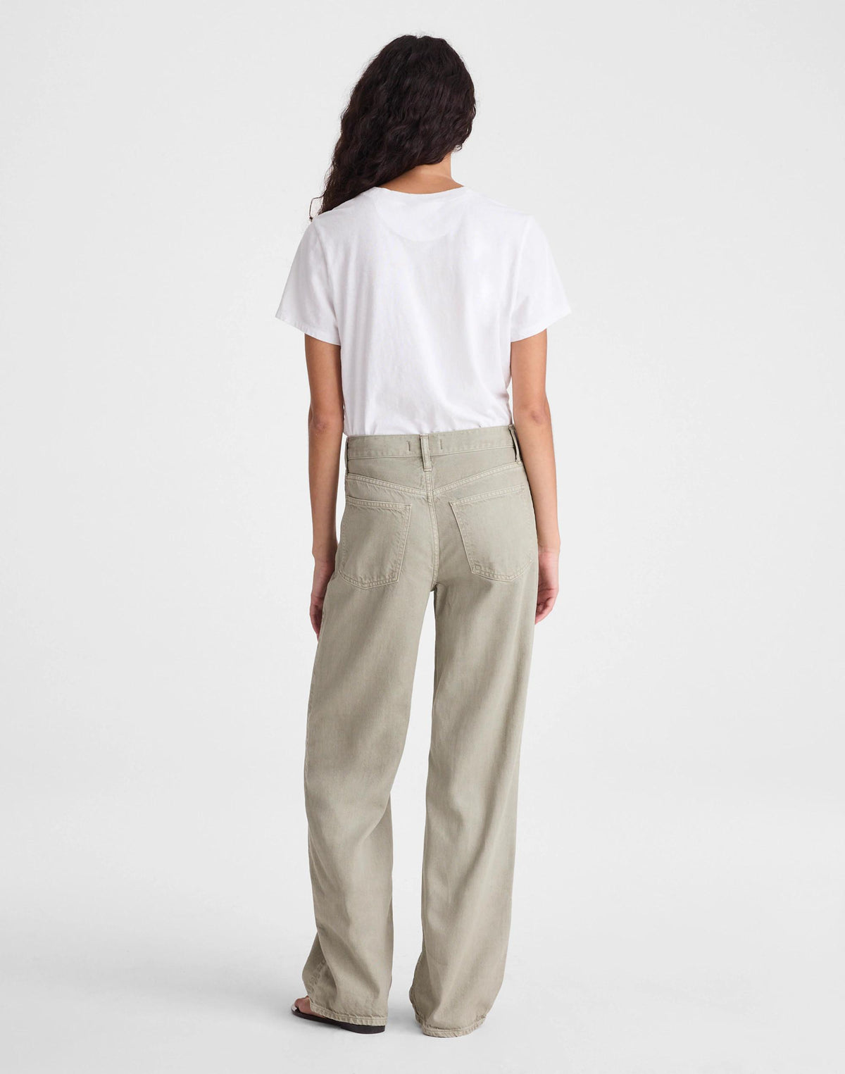 Madewell The Short Perfect Vintage Wide-Leg Jean in Airy Denim Chateau Olive