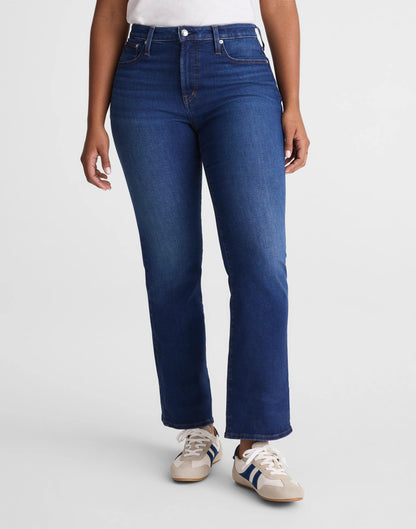 Madewell The Short Curvy Flare Crop Jean in Super Stretch Denim Osgoode Wash