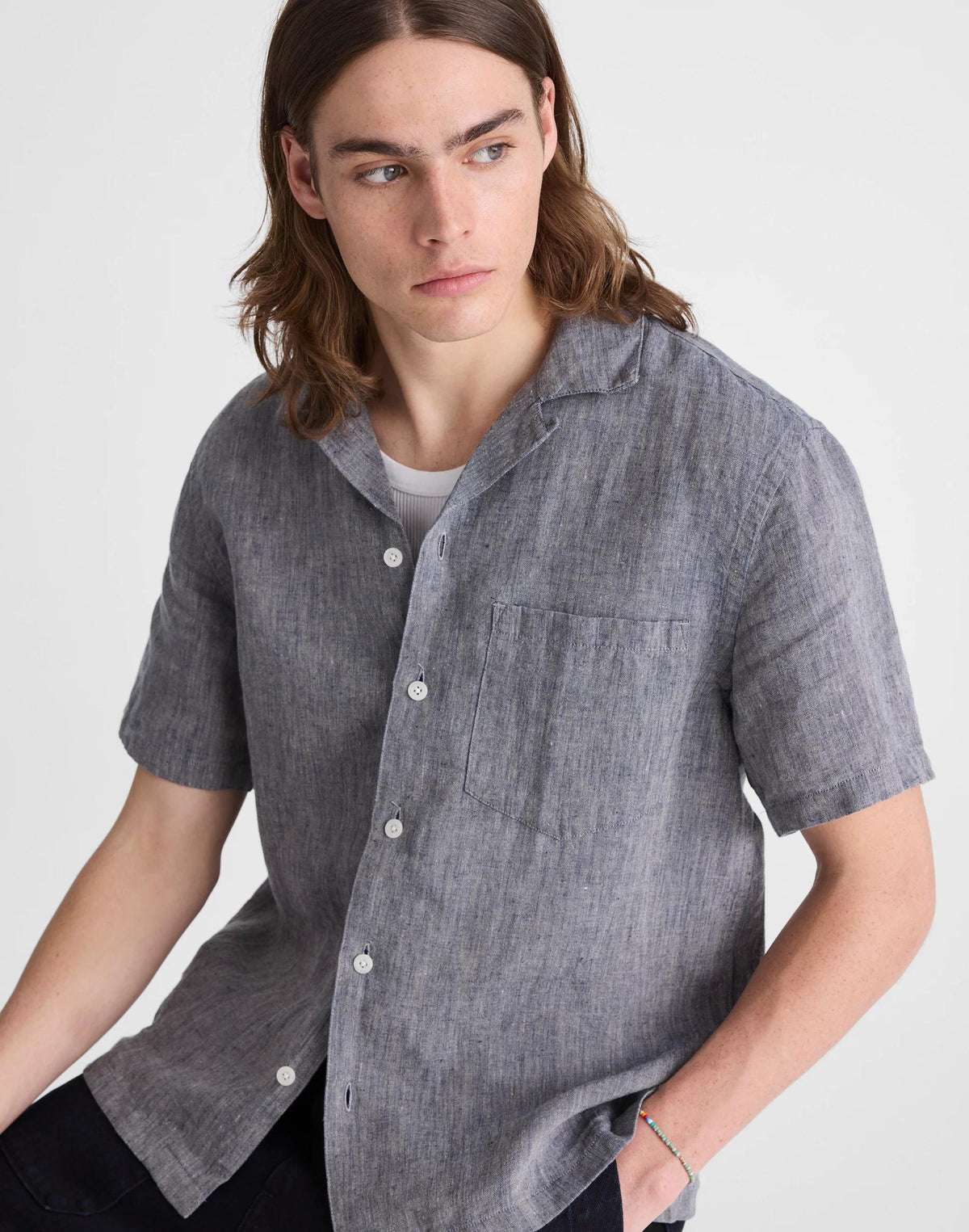 Madewell Short-Sleeve Camp Shirt in Linen Dark Chambray