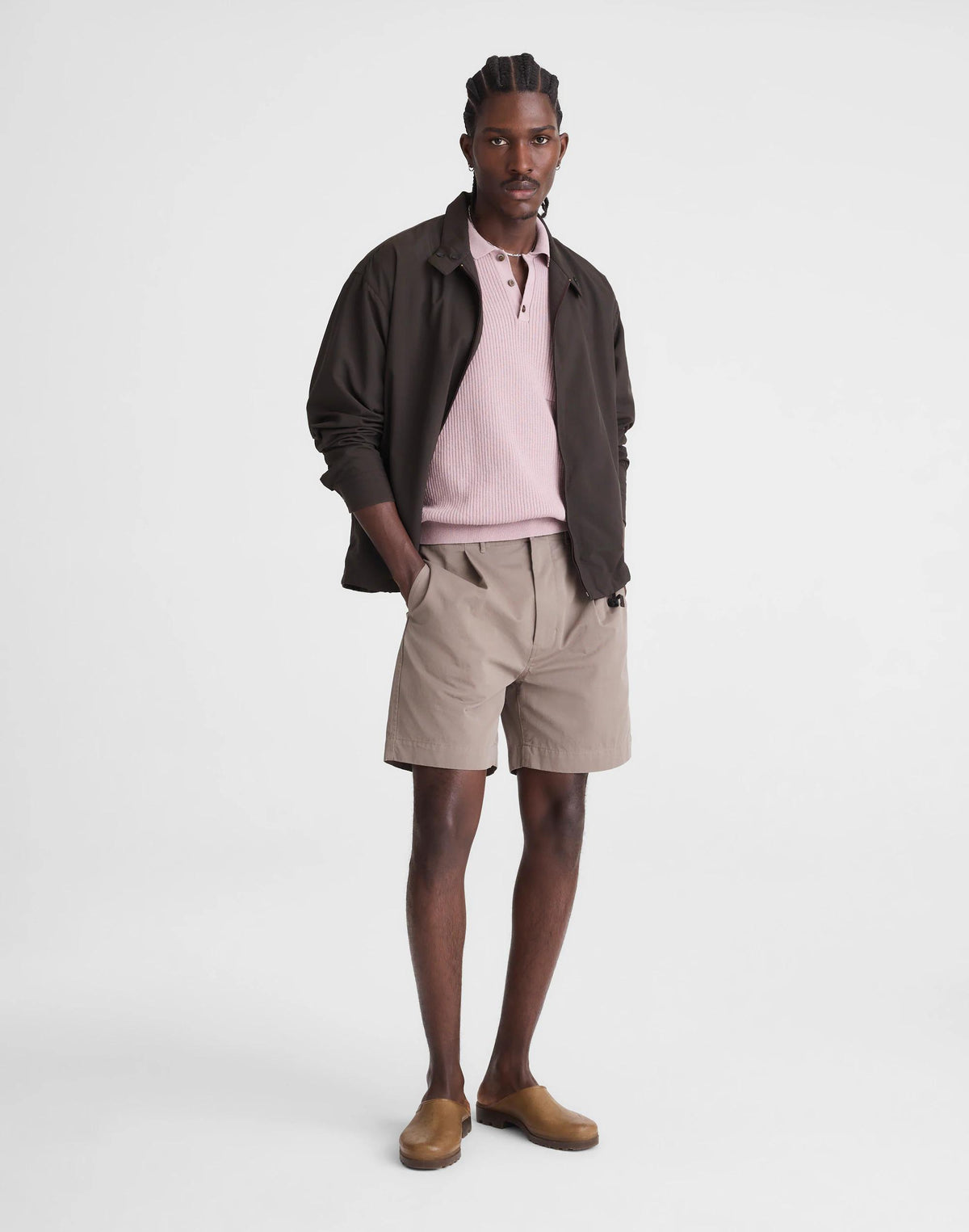 Madewell Pleated Chino Shorts in Uniform Twill Dark Driftwood