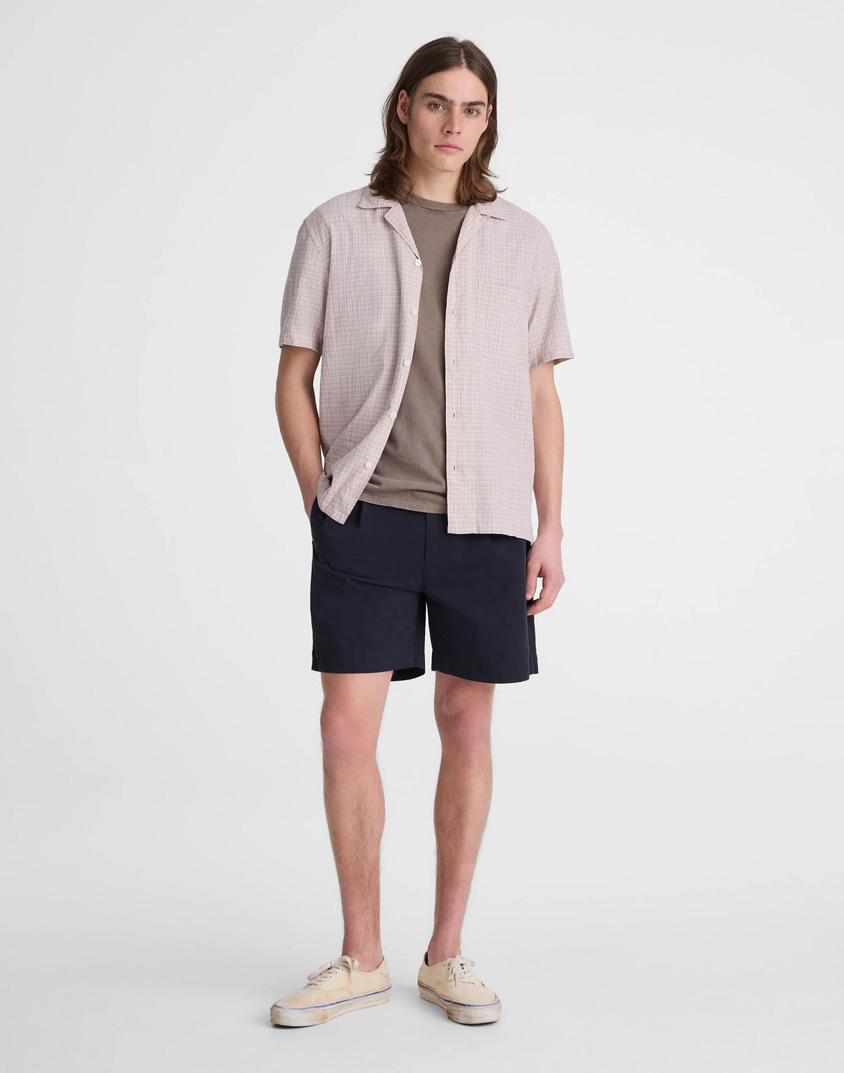 Madewell Pleated Chino Shorts in Uniform Twill Navy