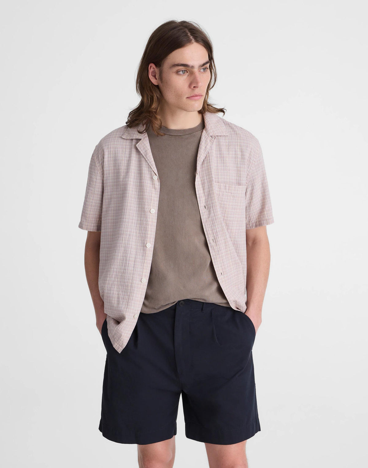 Madewell Pleated Chino Shorts in Uniform Twill Navy