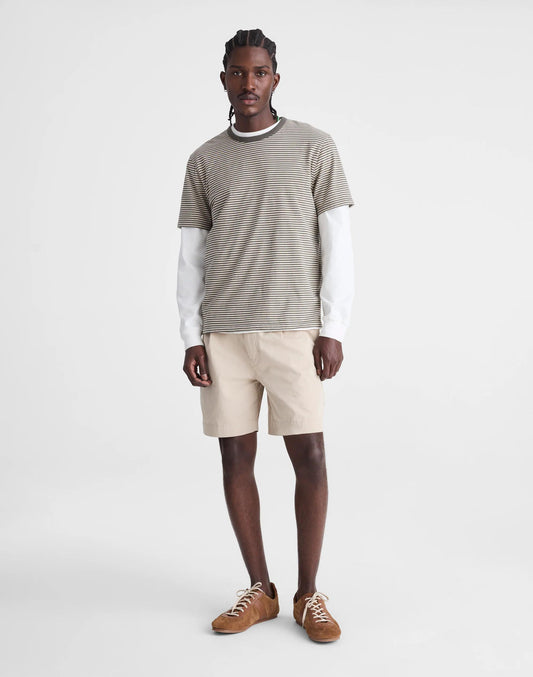 Madewell Pleated Chino Shorts in Uniform Twill Toasted Cashew