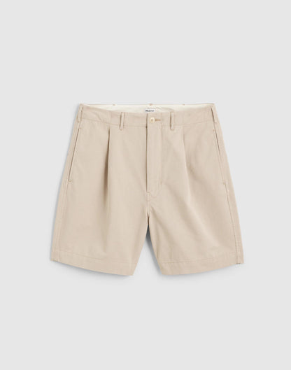 Madewell Pleated Chino Shorts in Uniform Twill Toasted Cashew