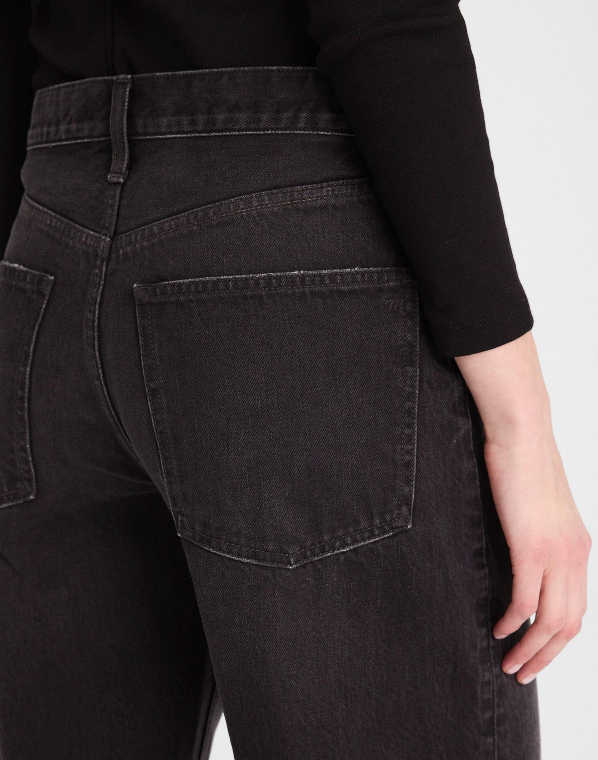 Madewell The Essex Long Baggy Short Ashen Black Wash