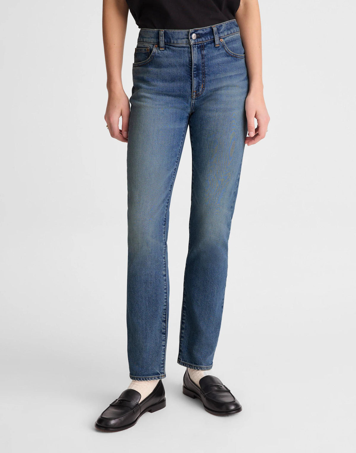 Madewell The Jules Slim-Straight Jean Concho Wash