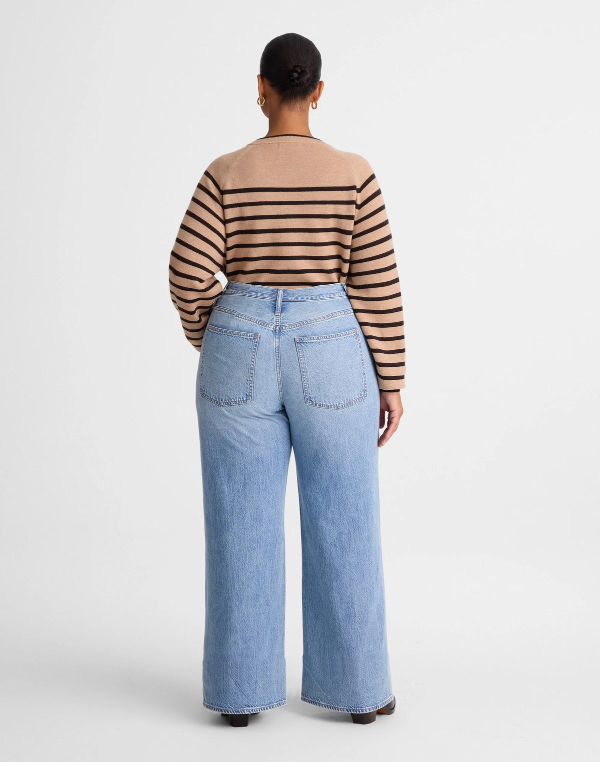 Madewell The Plus Ultimate Wide-Leg Jean in Airy Denim Raebrook Wash